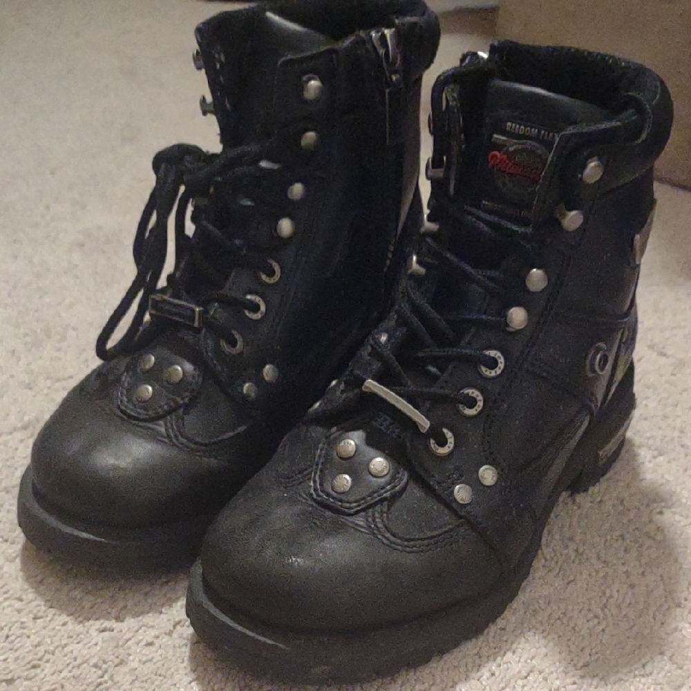 Milwaukee MB433 Womens 7C Black Road Captain Motorcycle Leather Boots